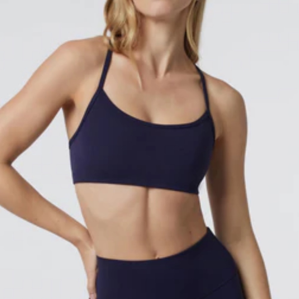 Vuori all the feels bra in Jet